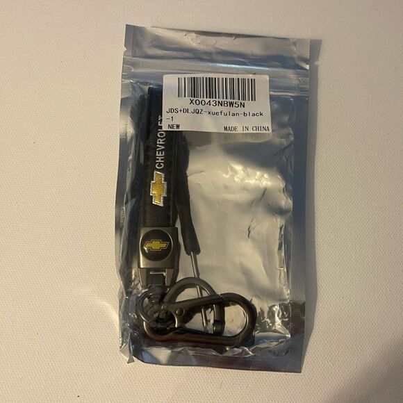 Chevrolet Key Fob Keychain in Black Leather NWT - Picture 4 of 4